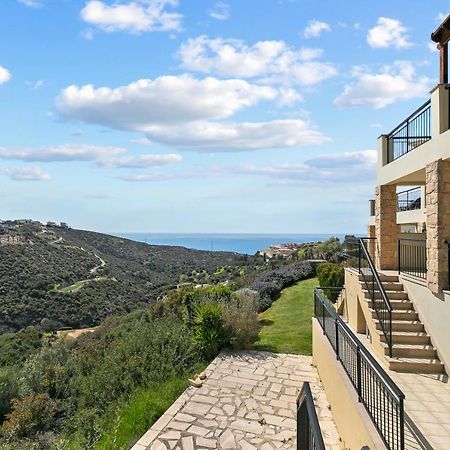 2 Bedroom Apartment Avdimou With Stunning Sea Views, Aphrodite Hills Resort Kouklia Esterno foto