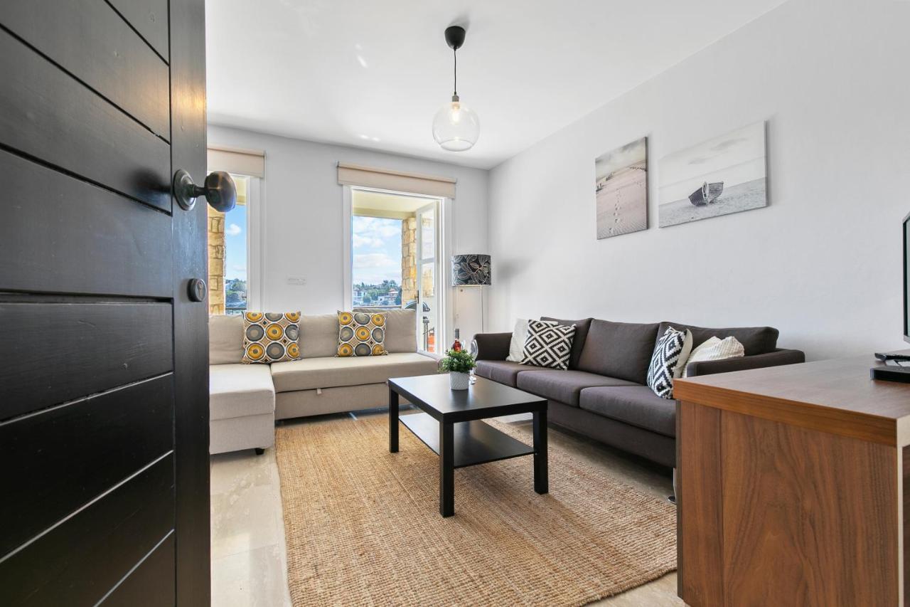 2 Bedroom Apartment Avdimou With Stunning Sea Views, Aphrodite Hills Resort Kouklia Esterno foto