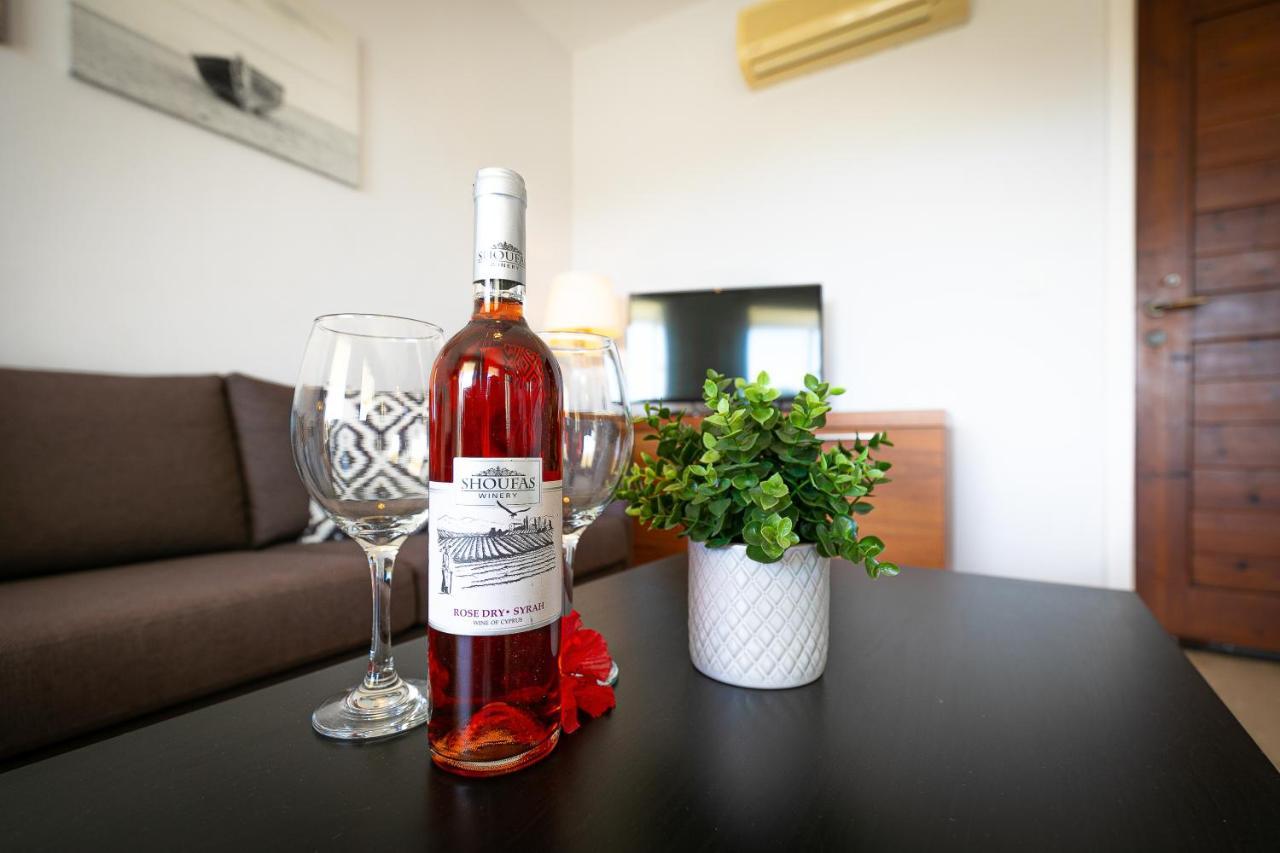 2 Bedroom Apartment Avdimou With Stunning Sea Views, Aphrodite Hills Resort Kouklia Esterno foto