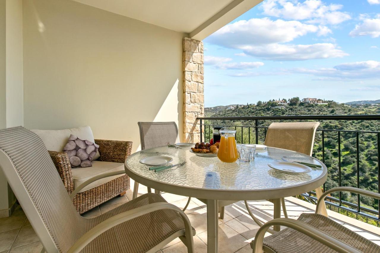 2 Bedroom Apartment Avdimou With Stunning Sea Views, Aphrodite Hills Resort Kouklia Esterno foto
