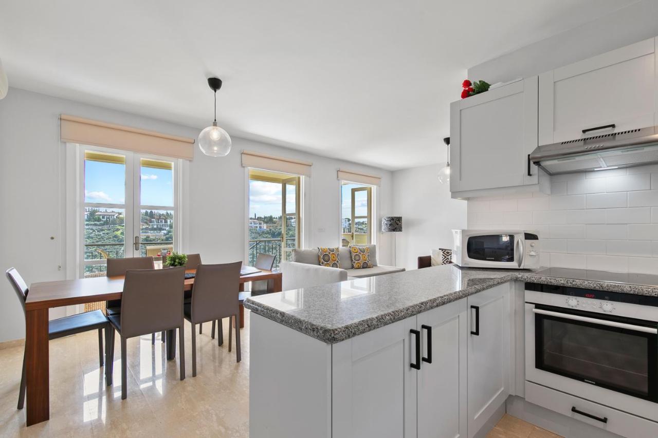 2 Bedroom Apartment Avdimou With Stunning Sea Views, Aphrodite Hills Resort Kouklia Esterno foto